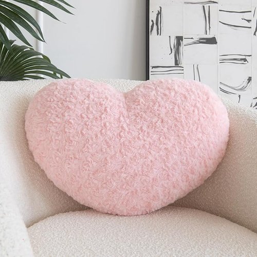 🔥 Heart Shaped Pillows  — $5.99  (was $11.99)