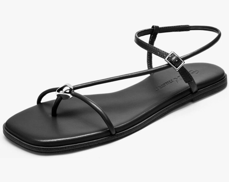 🔥 Athlefit Strappy Flat Sandals for Women Square Open Toe Comfortable Ankle Strap Beach Thong Flip Flop Sandals  — $10  (was $29)