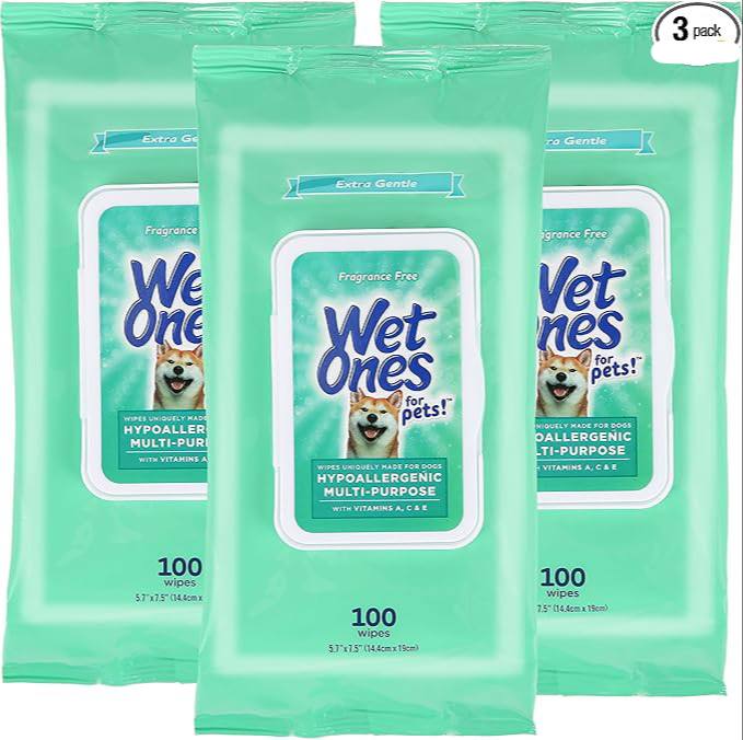 Wet Ones Multi Purpose Pets Wipes, 300 Count, Fragrance Free, Dog Wipes with Vitamins A C and E, Wet Lock Seal