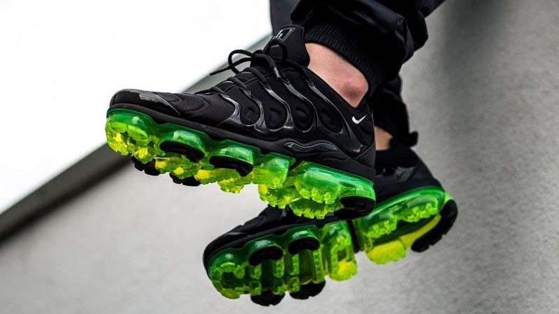 Nike Air VaporMax Plus
