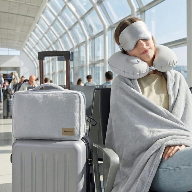 🔥 Bedsure Travel Blanket Set