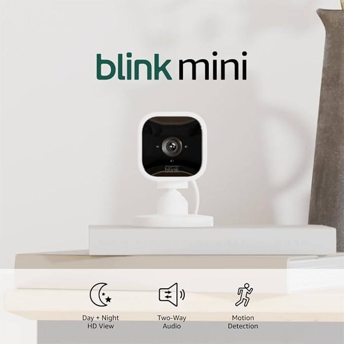 🔥 Blink Mini – Compact indoor plug-in smart security camera